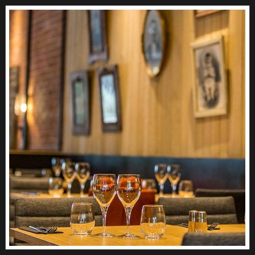 Le Restaurant - Chez Tonton - Restaurant Fourgeres - restaurant a faire FOUGERES